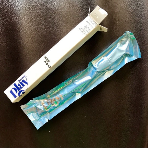 NWT Glossier Waterproof Eyeliner in Adult Swim - Picture 6 of 6